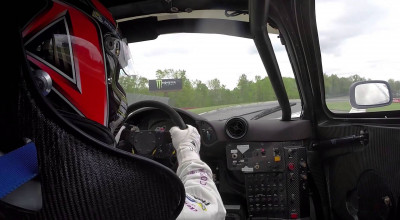 Urmăreşte un tur pe circuit la bordul legendarului McLaren F1 GTR, participant în cursa de la LeMans 24! - Photo