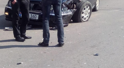 UPDATE: Încă un accident în capitală cu implicarea unui şofer de grădiniţă! (VIDEO) - Photo