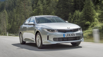 Kia lansează în producţia de serie primul său automobil hybrid - Photo
