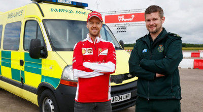 O ambulanţă a bătut un Ferrari 488 GTB pe circuit! Vezi cum a fost posibil! (VIDEO) - Photo