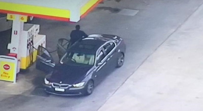 VIDEO: Un puşti de 15 ani fuge de poliţie la volanul unui BMW, între timp a alimentat de trei ori! - Photo