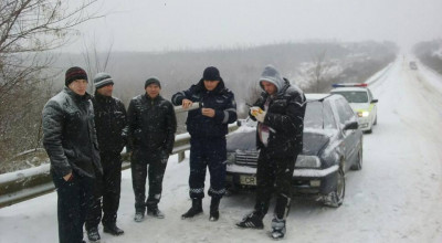 Ninsori abundente în toată ţara. INP-ul aminteşte şoferilor să circule cu maximă prudenţă - Photo