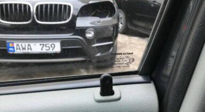 Să fie asta motiv de alarmare? Iată că şi de pe BMW X5 se fură farurile! - Photo