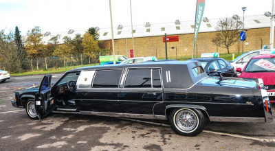 Doar două astfel de limuzine Cadillac au fost construite în toată lumea. Una a aparţinut lui Donald Trump şi este acum de vânzare - Photo