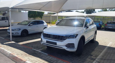 FOTO SPION: Îţi place noul Volkswagen Touareg? - Photo