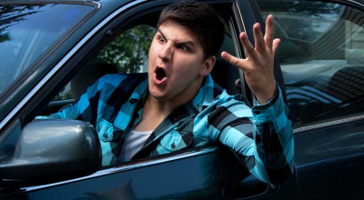 Rişti amendă de până la 3.750 de lei pentru condusul agresiv! - Photo