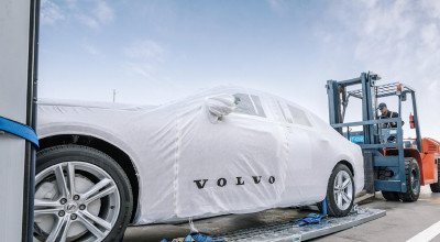 Primile modele Volvo S90, 