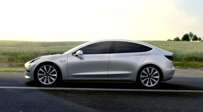 Tesla Model 3 va fi disponibil în numai două culori şi cu doar două tipuri de jante la alegere. Decizia a fost anunţată recent - Photo