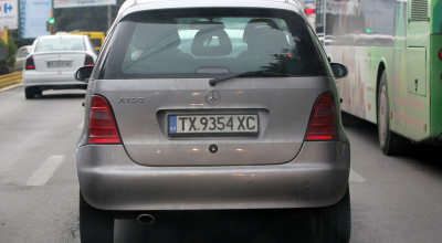 Peste 400 de milioane de lei a câştigat statul din vămuirea cu reducere de 70% a maşinilor 