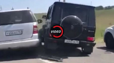 Altercaţii între băieţii mari din Rusia? Un Mercedes-Benz ML şi un G63 AMG nu pot împărţi drumul (VIDEO) - Photo