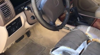 (VIDEO) A cumpărat un LEXUS fără să îl vadă. Iată cum arată maşina de 500.000 km şi 2.000 de dolari - Photo
