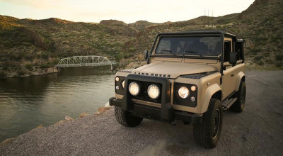 (VIDEO) Un Land Rover Defender a fost înzestrat cu un motor de Corvette - Photo