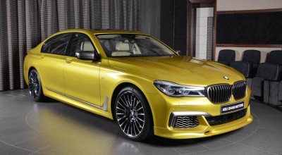 Iată cum arată singurul BMW M760Li din lume în culoarea lui BMW M4! - Photo