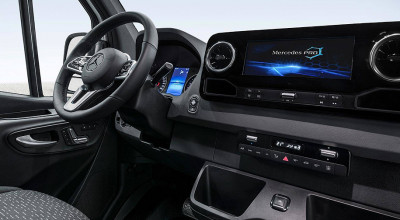 Mercedes a prezentat imaginile cu interiorul noului Sprinter - Photo