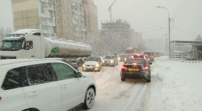 [UPDATE] Atenţie Şoferi! Iată cum se circulă şi cum arată drumurile în mai multe sectoare din capitală! - Photo