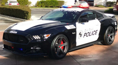 Poliţiştii din Seal Beach, California, s-au înarmat cu un Saleen S302 Black Label Mustang! - Photo