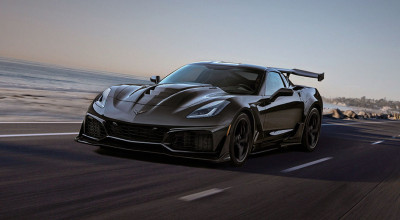 Primul Chevrolet Corvette ZR1 de ultimă generaţie va fi vândut la licitaţie - Photo