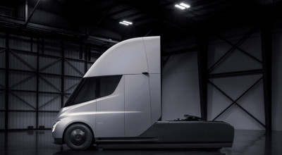 Tesla va asambla câte 100.000 de exemplare pe an, a camionului full electric Semi - Photo