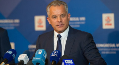 Vlad Plahotniuc declară că în 2018 se vor repara 1200 km de drumuri - Photo