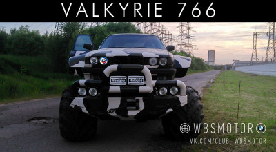 (VIDEO) Un rus și-a transformat limuzina BMW Seria 7 într-un monster truck cu motor V8! - Photo