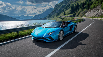 Lamborghini refurză să construiască o variantă cu tracțiune spate a modelului Aventador - Photo