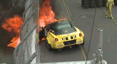 (VIDEO) Un Ferrari de 930 CP pregătit pentru drift, a ars în timpul cursei de debut! - Photo
