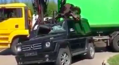 (VIDEO) Vezi cum un Mercedes-Benz G-Class este distrus nemilos într-un minut! - Photo