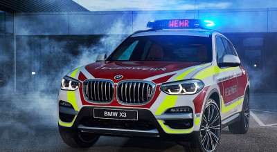 BMW a prezentat o versiune specială al lui X3 pentru pompieri și un MINI pentru polție! - Photo
