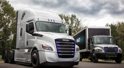 Celebrul constructor Freightliner prezintă două camioane pur electrice! Un nou motiv de îngrijorare pentru Tesla - Photo