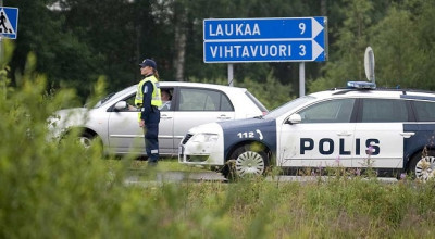 Un șofer a fost amendat cu 54.000 de euro pentru că a depăşit viteza legală cu 23 de km/h! - Photo