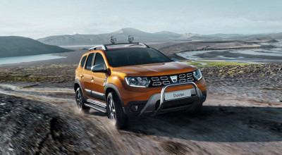 Dacia Duster vine la Paris cu o nouă motorizare pe benzină. Va fi cea mai puternică din gamă - Photo