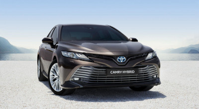 (FOTO) Toyota prezintă noua generație Camry! Sedanul nipon oferă 218 CP și un consum de doar 4.2 l/ 100km - Photo