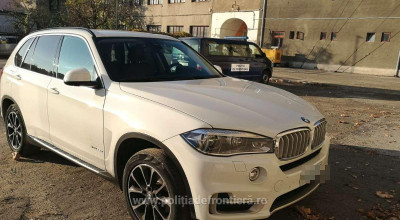 Un BMW X5 în valoare de 34.000 euro a fost reținut la vamă. Era dat în căutare de autoritățile italiene - Photo