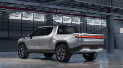 (FOTO) Faceți cunoștință cu Rivian R1T! Primul pick-up full electric din lume - Photo