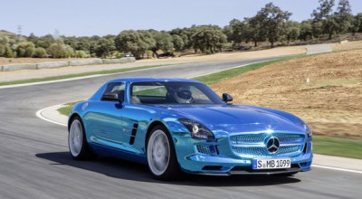 Mercedes-Benz discută probabilitatea proiectării unui succesor pentru SLS AMG Electric Drive ! - Photo
