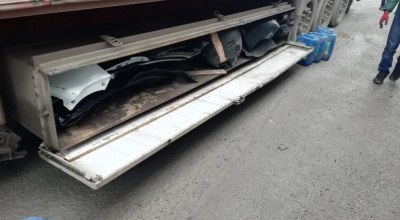 (VIDEO) Un lot de piese auto, în valoare de peste un milion de lei a fost confiscat la frontieră! - Photo
