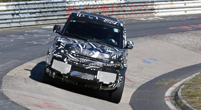 Noua generație a lui Land Rover Defender este testată mai mult pe asfalt decât pe teren accidentat - Photo