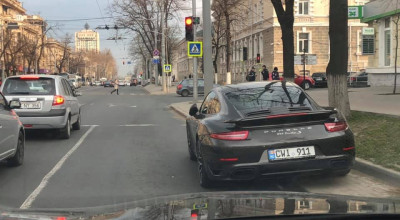 Parcarea pe trotuare este totuși permisă! Cu mici excepții. Află care sunt acestea - Photo