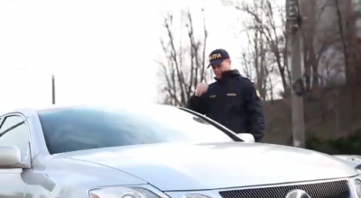 (VIDEO) Șeful Inspectoratului General al Poliției explică ce trebuie să facem atunci când suntem opriți în trafic! Cunoaște-ți drepturile și obligațiile - Photo