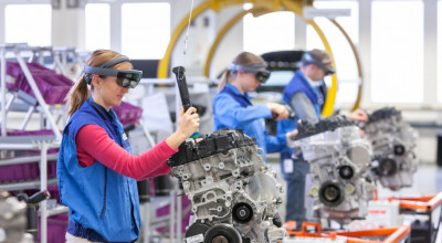 (FOTO) Revoluție în industrie! BMW va folosi în procesul de producţie realitatea virtuală (VR) şi realitatea augmentată (AR) - Photo