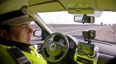 Lecție de urmat pentru poliția din Moldova! România scoate radarele ascunse în afara legii - Photo