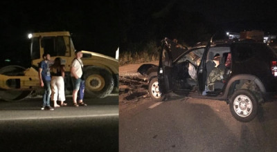 Accident grav la intrarea în Trușeni! Un Duster făcut zob, după ce s-a izbit într-un compactor - Photo