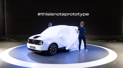 Niponii au prezentat publicului larg mult așteptata Honda e! Avem poze pe viu și prețurile de start - Photo