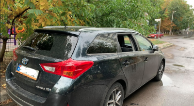 (FOTO) 13 automobile cu geamuri sparte găsite în această dimineață la Botanica! - Photo