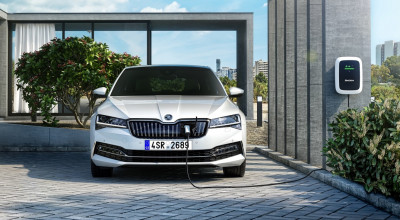 Skoda dă start asamblării noului Superb iV! Primul model plug-in hybrid din istoria cehilor - Photo