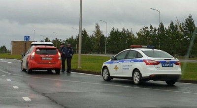 Polițiștii ruși au stopat un vehicul AUTONOM pentru control de documente! - Photo