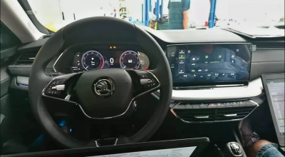 Foto Spion: Skoda Octavia MK4 își arată interiorul! - Photo