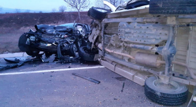 Accident frontal cu implicarea a două SUV-uri la Florești! Sunt victime - Photo