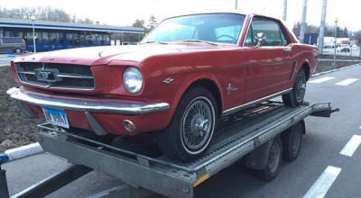 Legenda, Ford Mustang al anilor 1965, surprins la intrarea în țară! - Photo