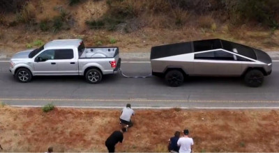 (VIDEO) Noul Tesla Cybertruck vs Ford F-150! Vezi cine e mai tare în trasul sforii - Photo